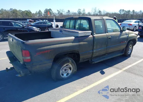 1995 Dodge Ram 1500 z USA, uszkodzony, nr VIN 3B7HC13Z0SM151009